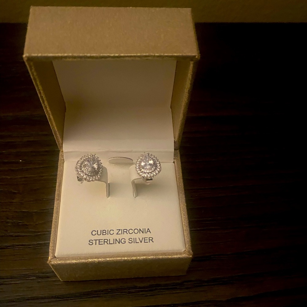 NEW Nanette Lepore cubic zirconia sterling silver earrings